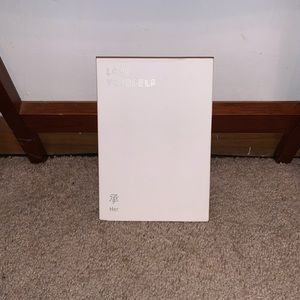 BTS - LY Her E - 1 cd, 1 sticker, 1 photobook